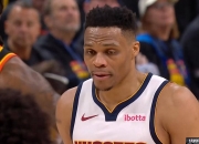 爱游戏在线登录-关键比赛中，雷霆神域完成三杀，操作拉满的简单介绍