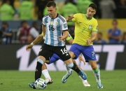 爱游戏官方入口-巴西球队大胜阿根廷，晋级半决赛