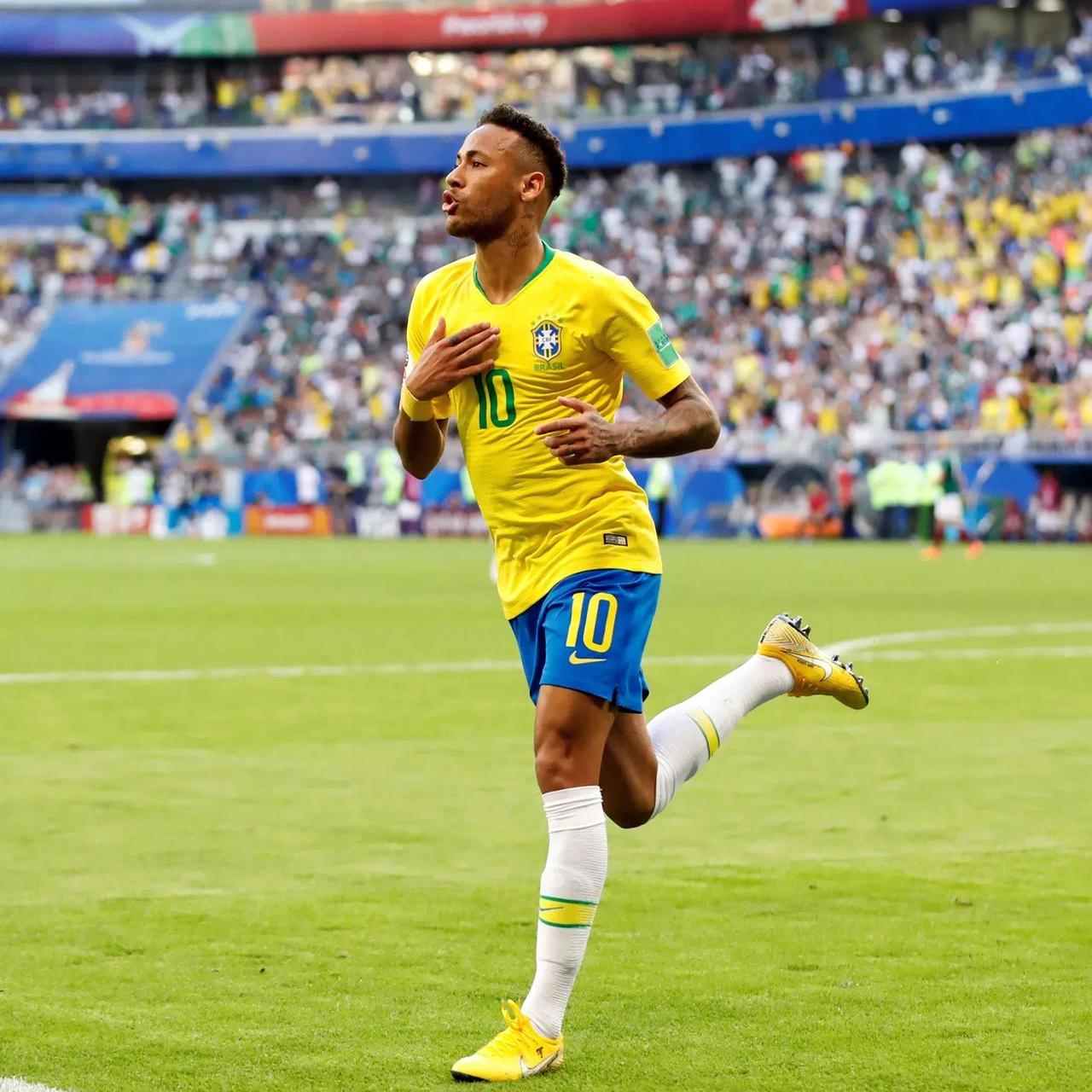 巴西队表现抢眼,成为焦点秀出强大实力 巴西队表现抢眼,成为焦点秀出强大实力