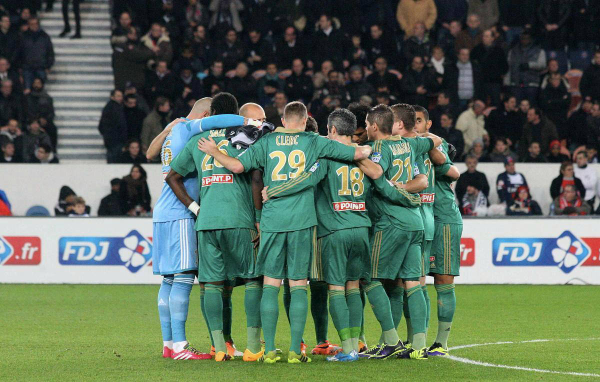 关于圣埃蒂安遭遇连败,卫冕形势堪忧的信息 关于圣埃蒂安遭遇连败,卫冕形势堪忧的信息