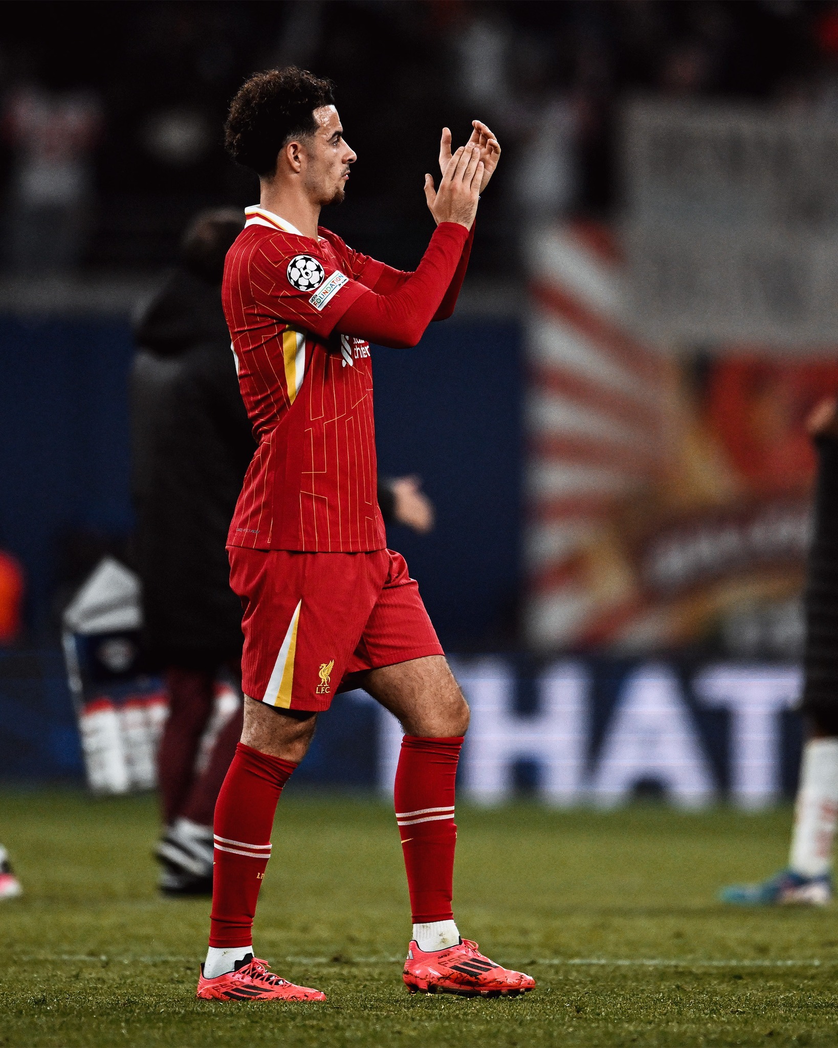 RB莱比锡取得重要胜利,稳固欧冠资格 RB莱比锡取得重要胜利,稳固欧冠资格