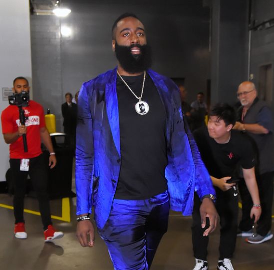 爵士主场告捷,力挫步行者晋级下一轮 爵士主场告捷,力挫步行者晋级下一轮