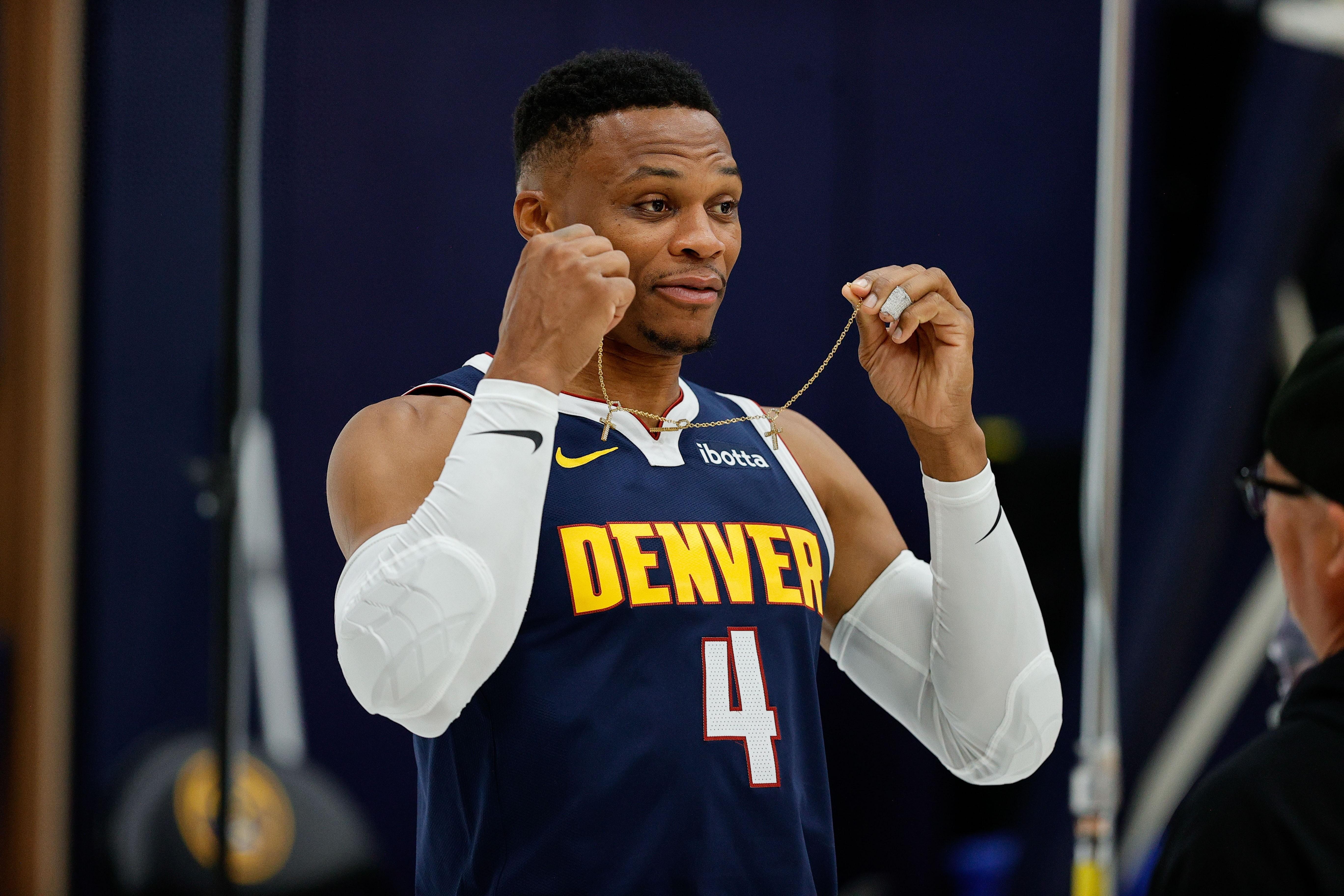 篮网客场击败掘金,实现惊人逆转的简单介绍 篮网客场击败掘金,实现惊人逆转的简单介绍