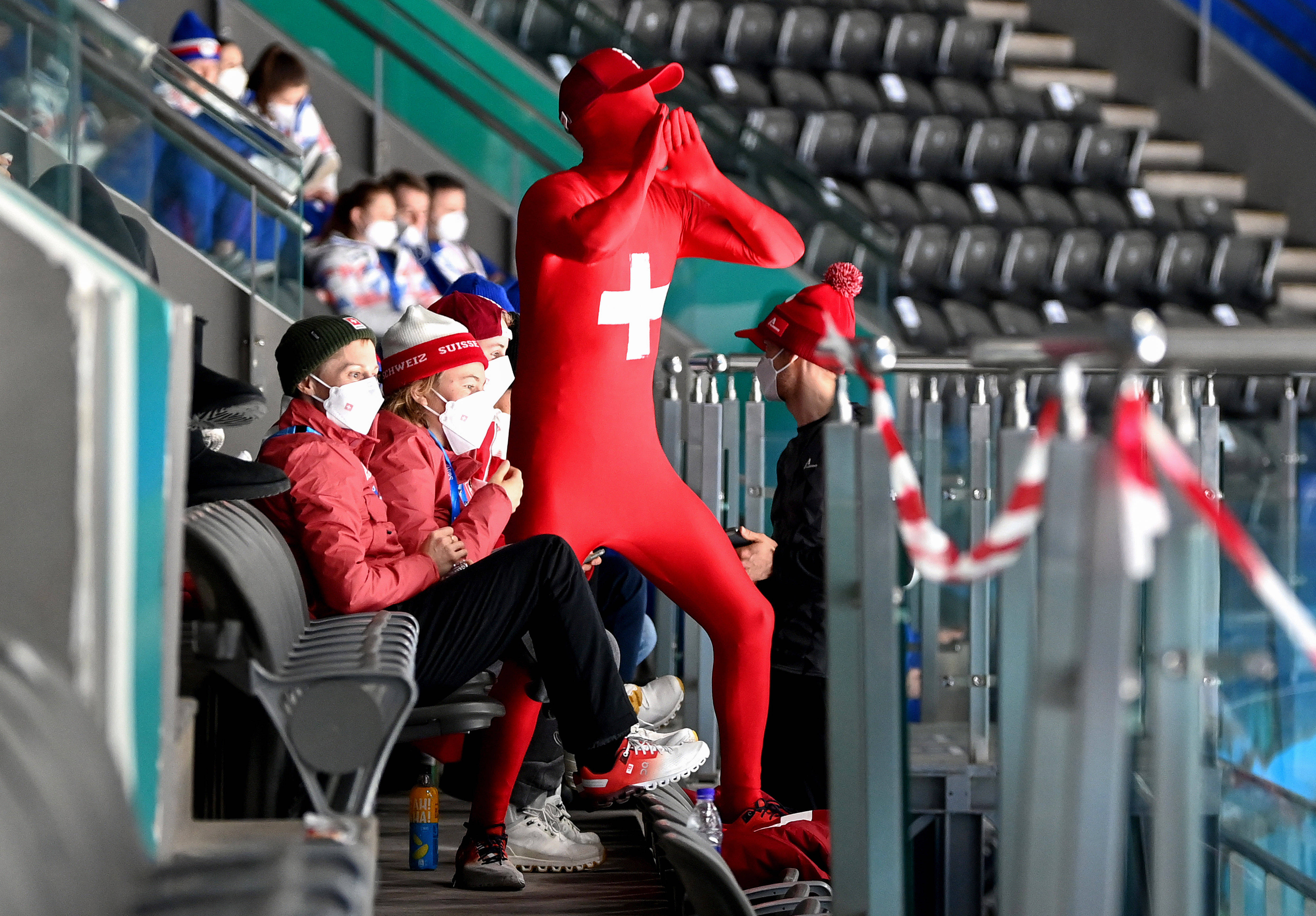 瑞士球员备战关键战役,迎接挑战 瑞士球员备战关键战役,迎接挑战