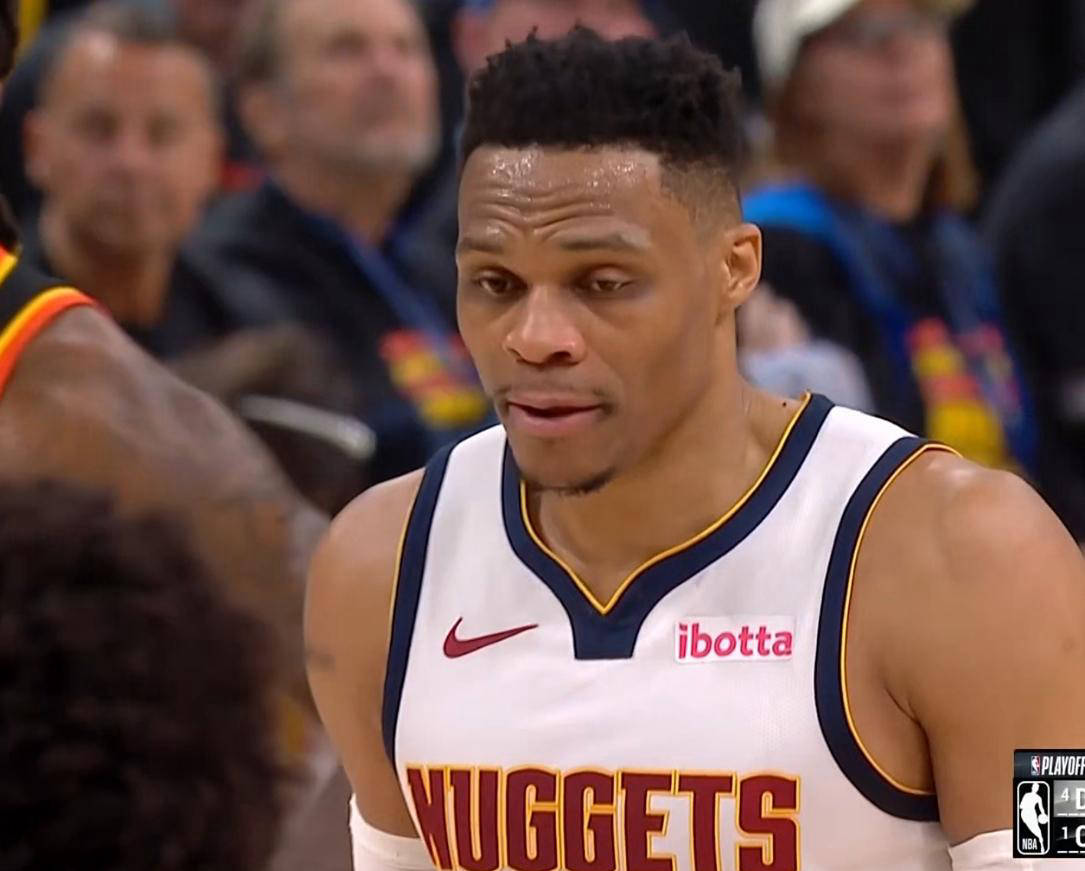 关键比赛中，雷霆神域完成三杀，操作拉满的简单介绍