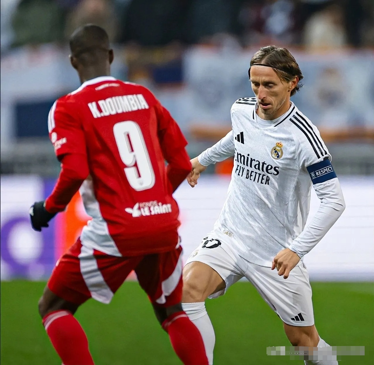 关于皇家马德里一路颓败，欧冠之路梦断的信息