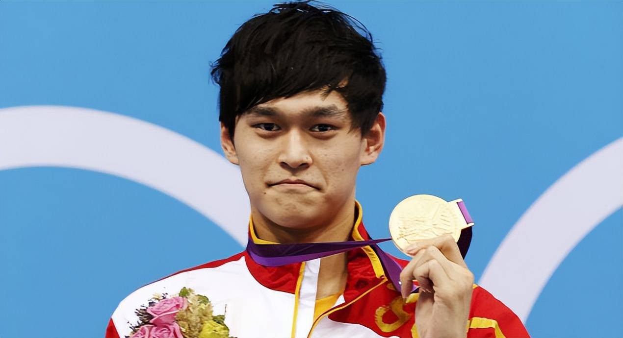 巴塞罗那选手连续获得游泳比赛第一,稳坐王座 巴塞罗那选手连续获得游泳比赛第一,稳坐王座