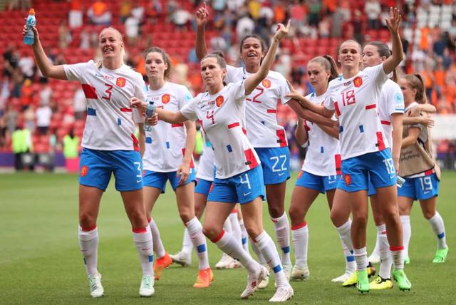 葡萄牙女足在友谊赛中击败对手 葡萄牙女足在友谊赛中击败对手