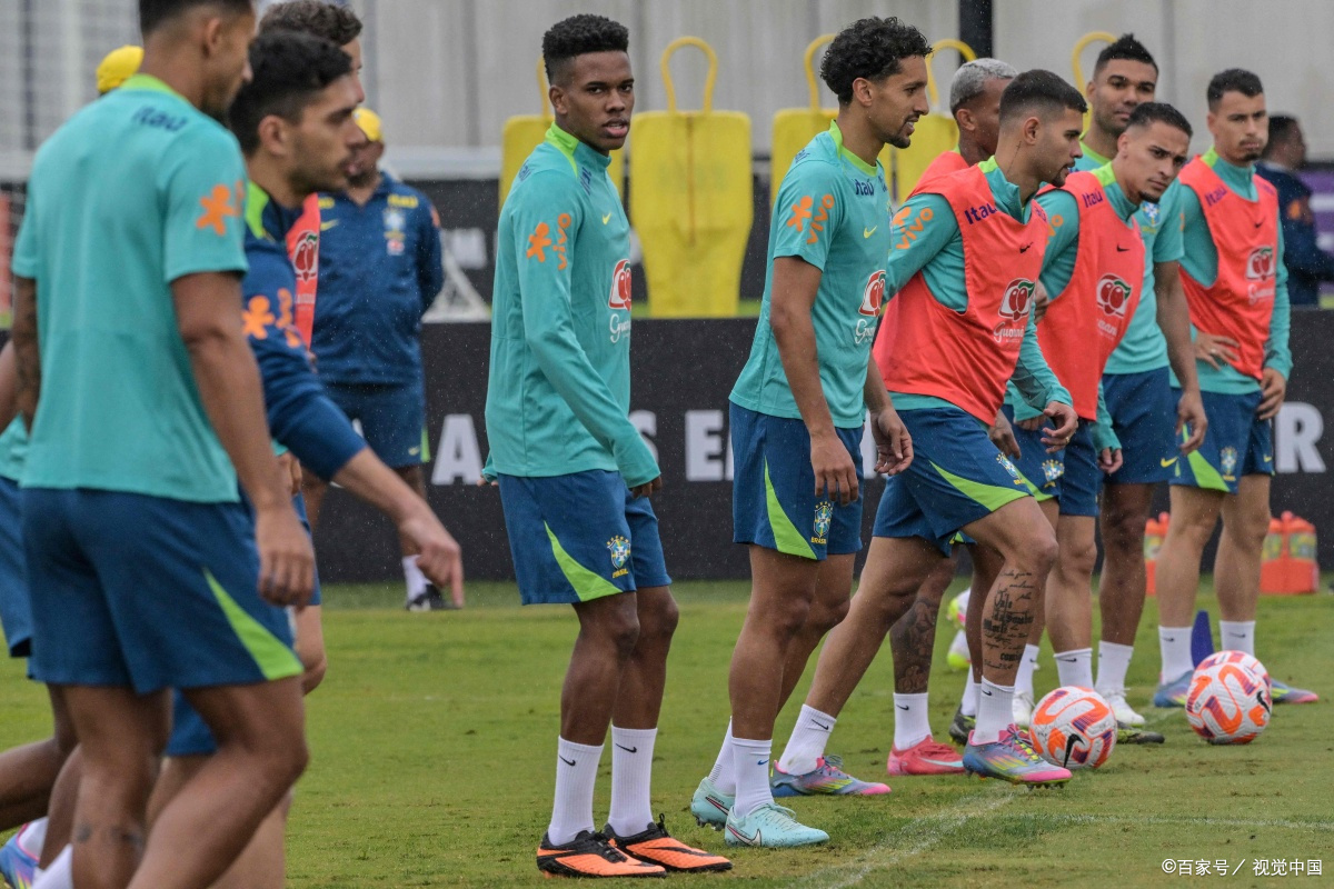 危地马拉足球队球员受邀参加友谊赛事 危地马拉足球队球员受邀参加友谊赛事