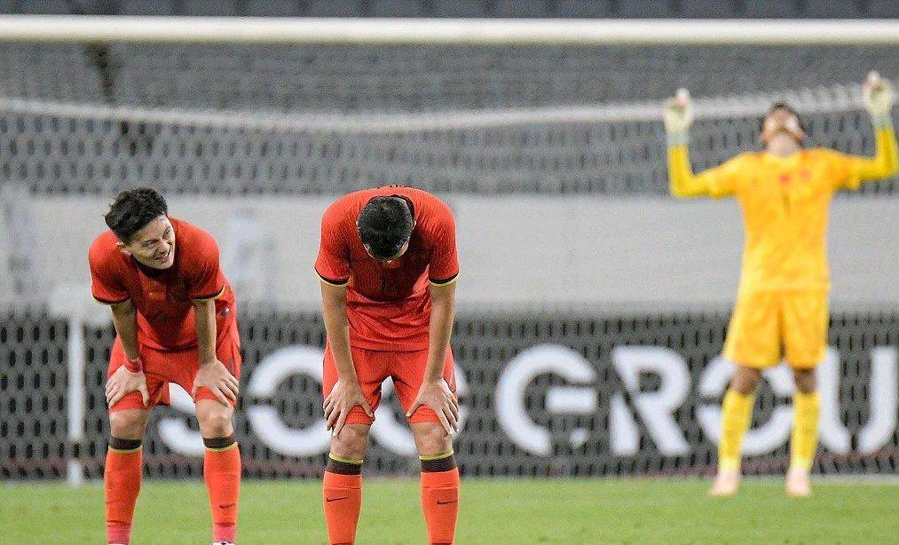 比赛中球员的运动战术得到称赞 比赛中球员的运动战术得到称赞