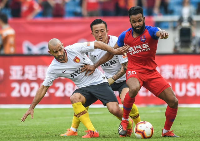 河北华夏幸福不敌对手，近期表现低迷