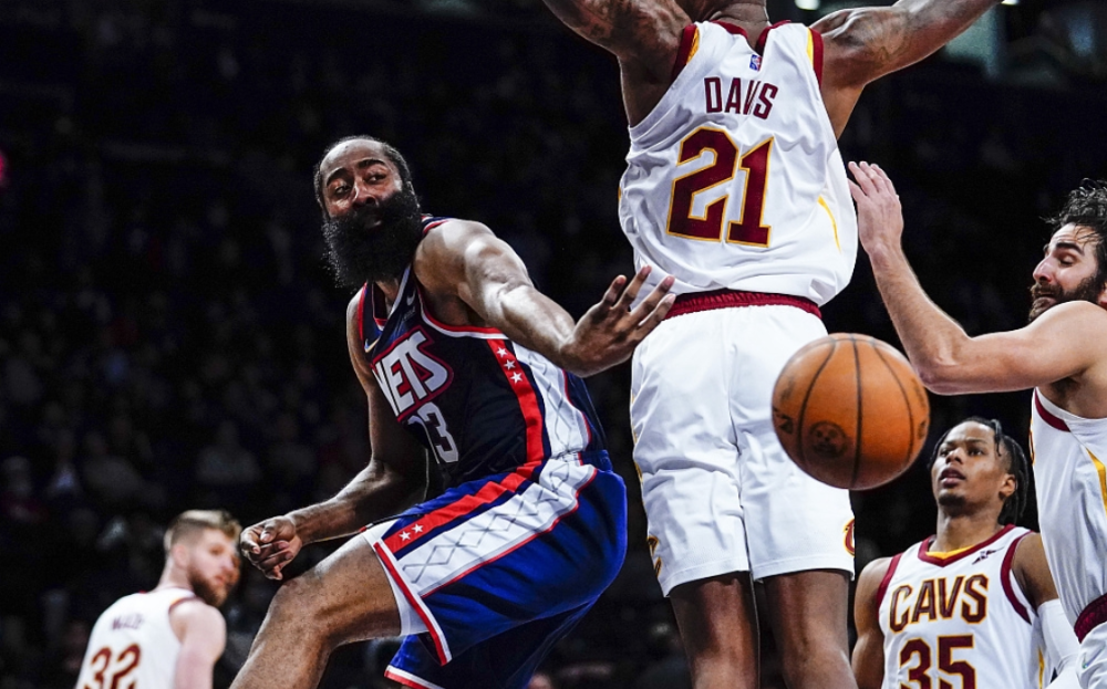 包含芬兰队声势浩大，力夺胜利晋级四强舞台的词条