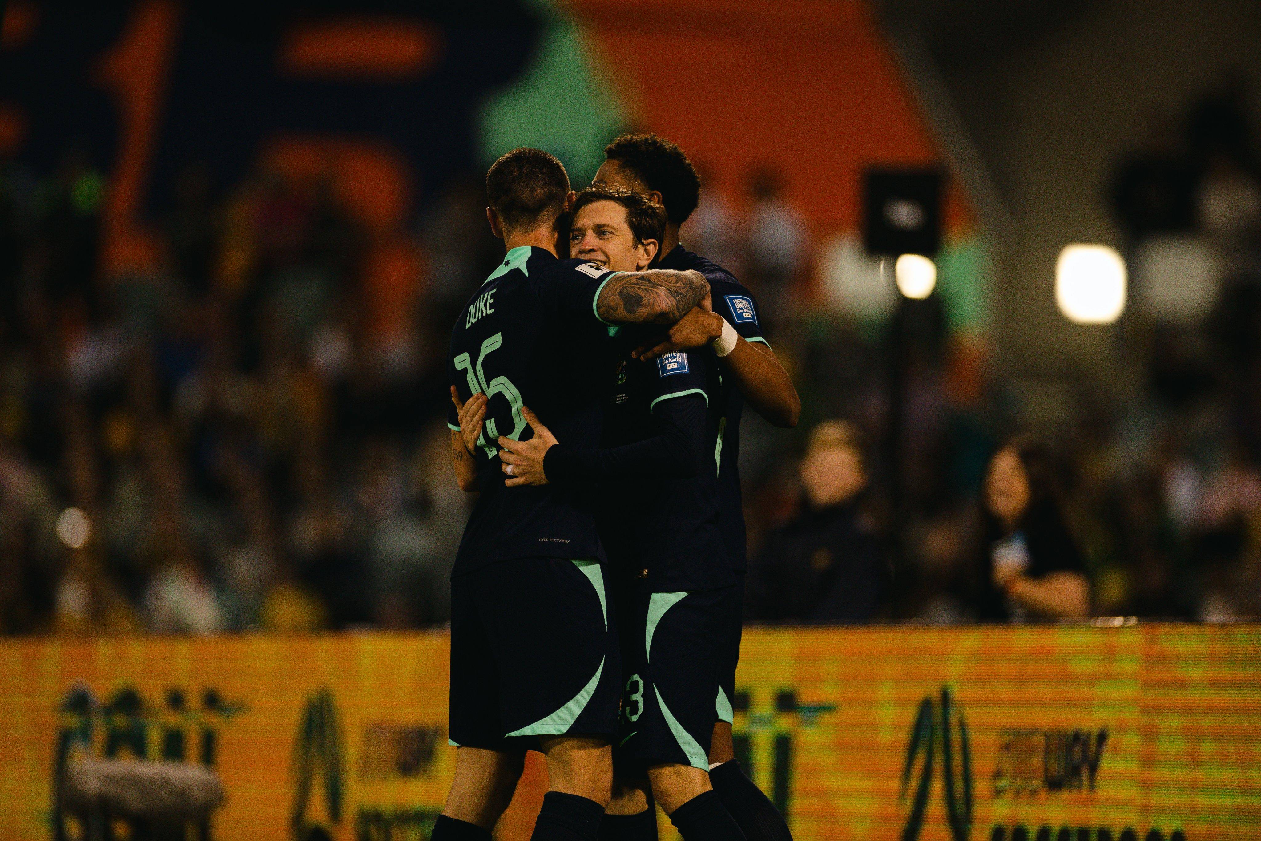 欧预赛小组出线形势明朗,强队逐渐崭露头角的简单介绍 欧预赛小组出线形势明朗,强队逐渐崭露头角的简单介绍