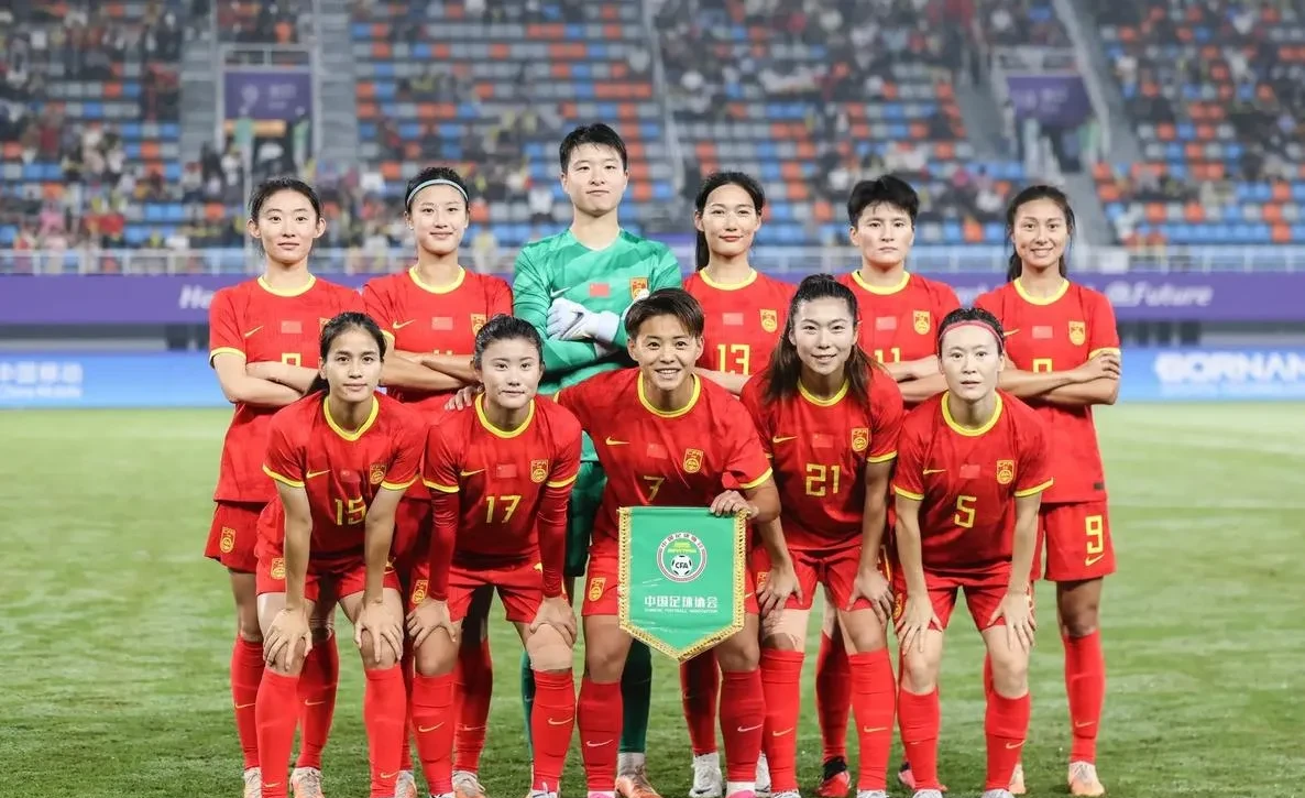 包含中国女足崇尚团队合作,赢得殊荣的词条 包含中国女足崇尚团队合作,赢得殊荣的词条