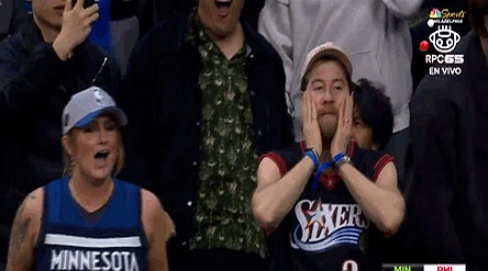 球队在关键时刻三分球命中率大幅提升 球队在关键时刻三分球命中率大幅提升