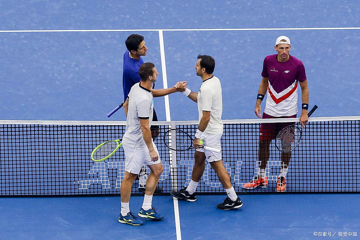 高强度对抗，顶级球员们展现最佳表现