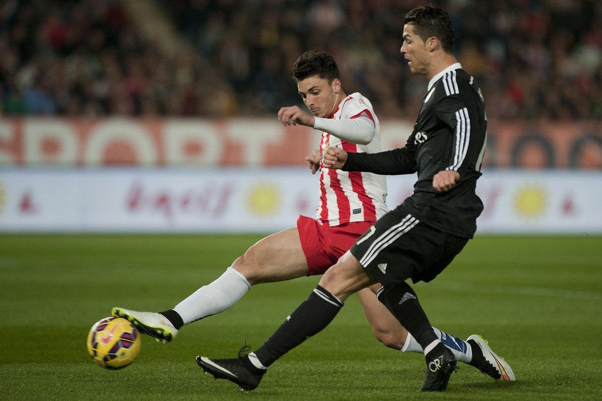 包含阿尔梅里亚连胜,继续表现出色的词条 包含阿尔梅里亚连胜,继续表现出色的词条