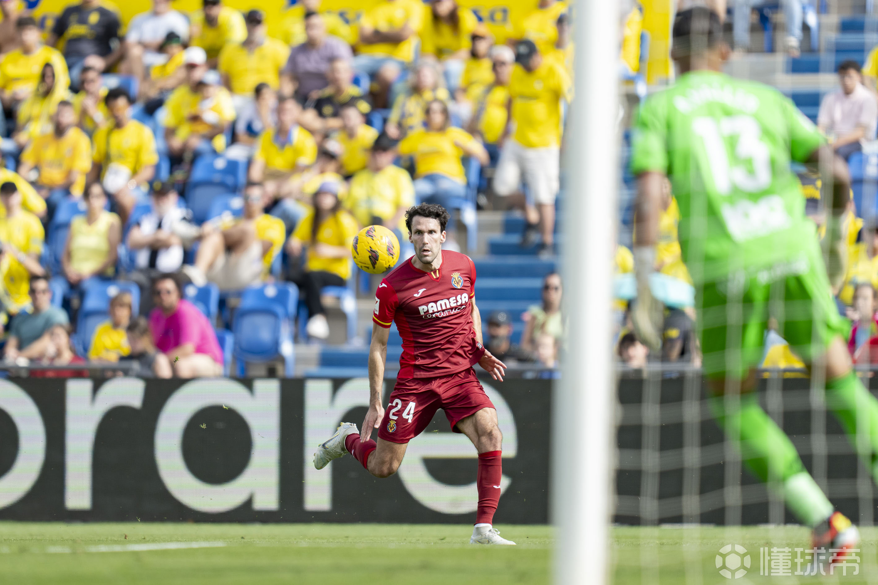 包含比利亚雷亚尔再下一城，豪取三分的词条