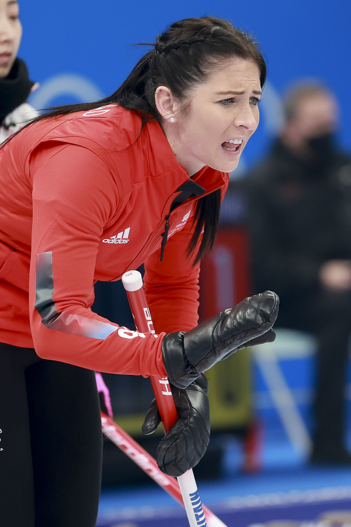 女子游泳激战连连,英国选手锁定金牌 女子游泳激战连连,英国选手锁定金牌