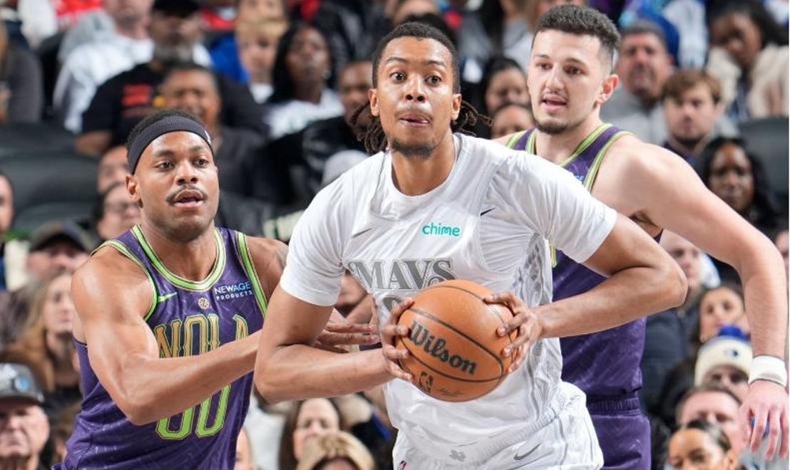 独行侠新援表现抢眼,助球队取胜 独行侠新援表现抢眼,助球队取胜