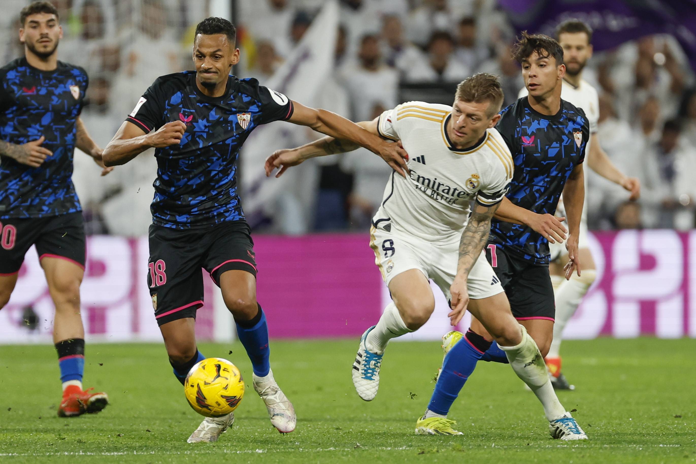 塞尔维亚女足击败匈牙利,展现实力 塞尔维亚女足击败匈牙利,展现实力