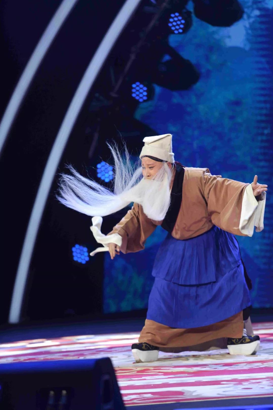 包含英雄辈出!两队将在比赛中一决高下的词条 包含英雄辈出!两队将在比赛中一决高下的词条