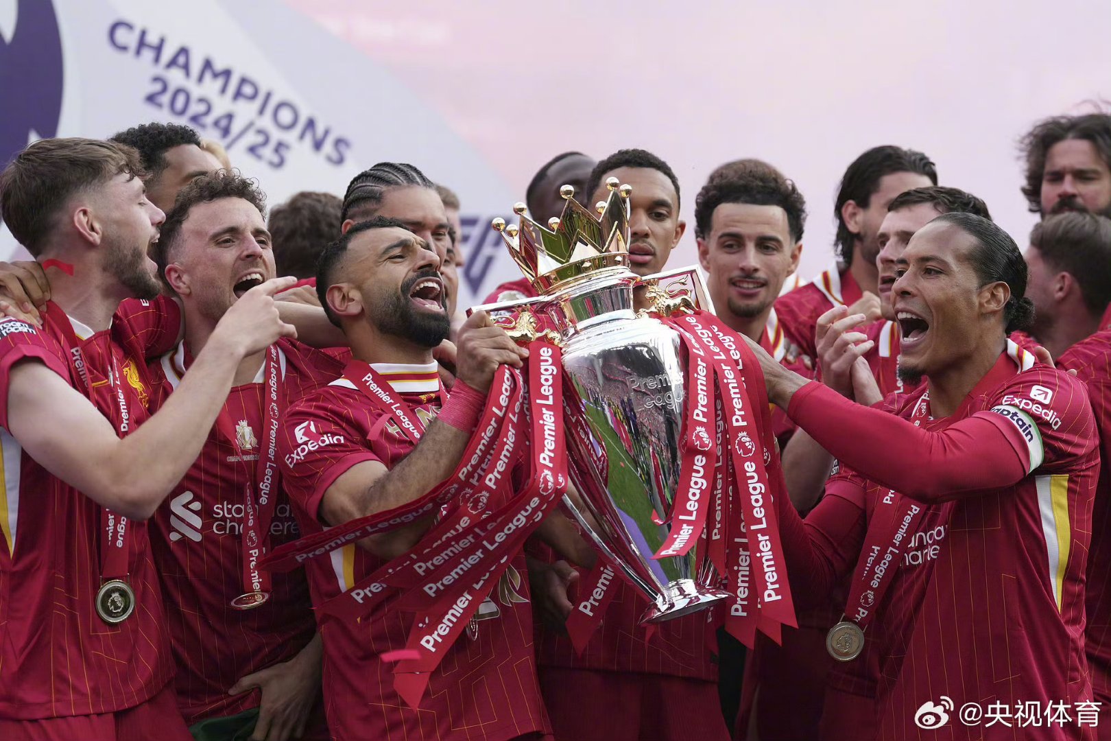 足球盛事再现,欧冠预选赛带来惊喜连连的简单介绍 足球盛事再现,欧冠预选赛带来惊喜连连的简单介绍